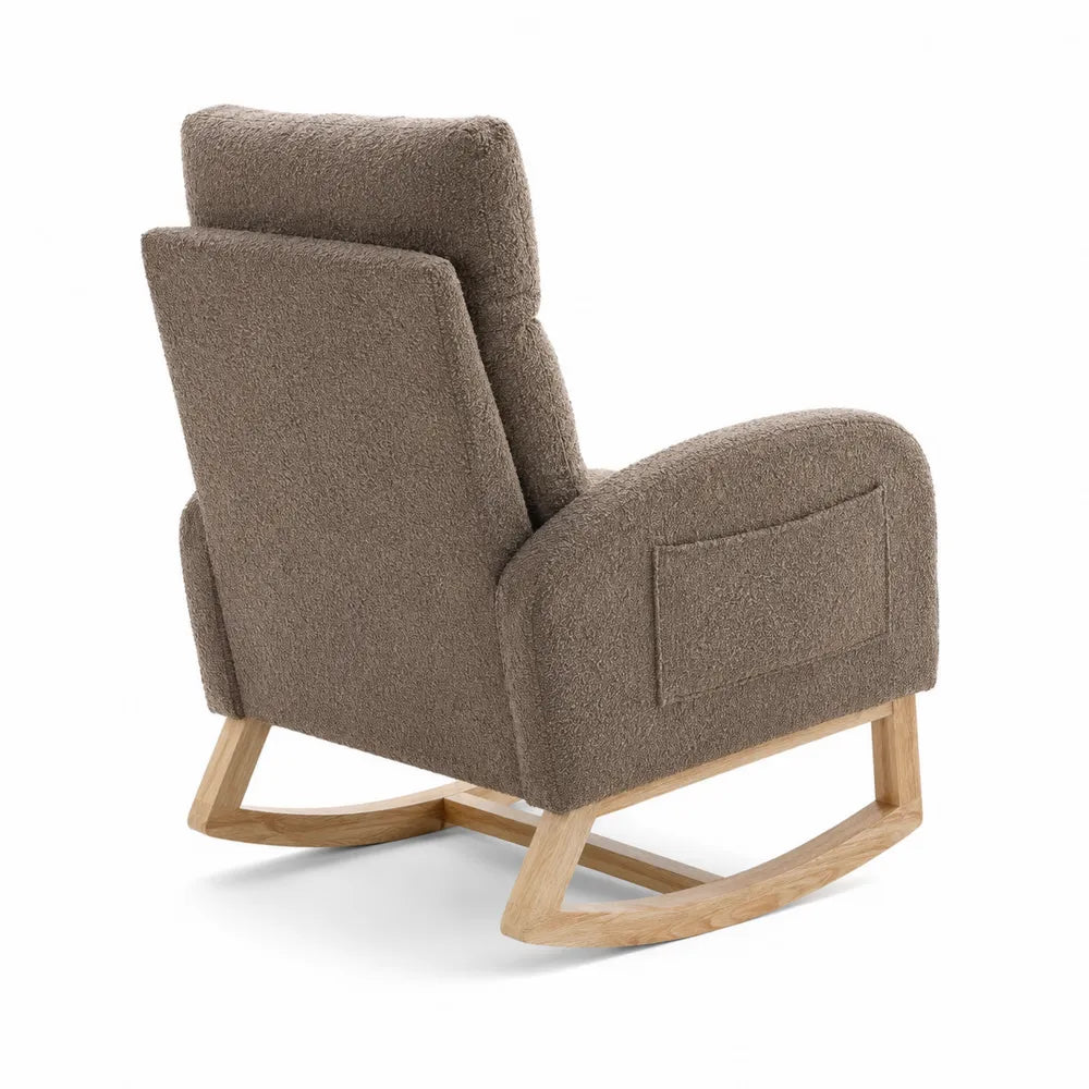 Silla mecedora de madera y t